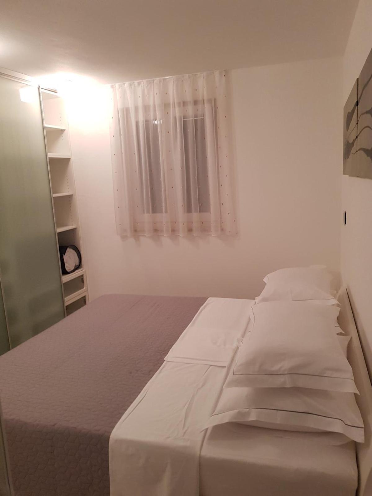 Apartments Fontana Zambratija 外观 照片
